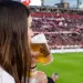 Vuelve la cerveza a los estadios del f&uacute;tbol argentino