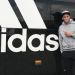 Yerry Mina, el jugador que tuvo que viajar a la sede central de adidas para que le dise&ntilde;en zapatos a su medida