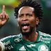 Z&eacute; Roberto se convierte en jugador m&aacute;s longevo en ganar el Brasileirao